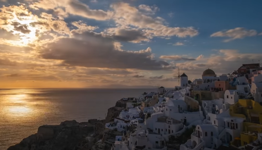 Αυτές είναι οι 4 ομορφότερες παραλίες της Σαντορίνης…