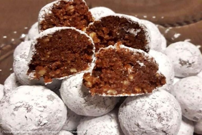 Καρυδάτο Αγρινίου: Απολαύστε την παραδοσιακή συνταγή