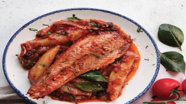 Ψάρι πλακί: Δοκιμάστε την πεντανόστιμη συνταγή της Εύβοιας