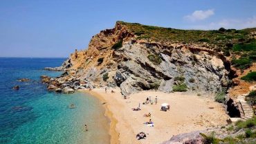 ΚΑΠΕ Σουνίου: Η μαγευτική παραλία μια ανάσα από την Αθήνα