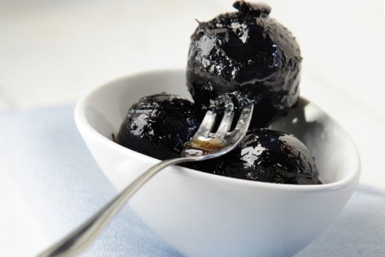 Καρυδάκι γλυκό: Απολαύστε την πεντανόστιμη συνταγή της Εύβοιας