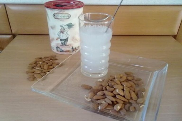 Σουμάδα: Δροσιά και γεύση… από τη Νίσυρο