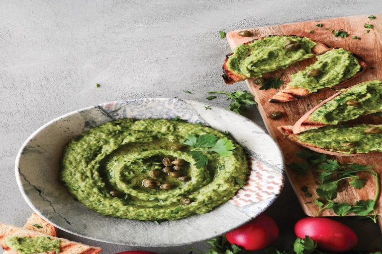 Συριανή μαϊντανοσαλάτα: Δείτε την παραδοσιακή συνταγή