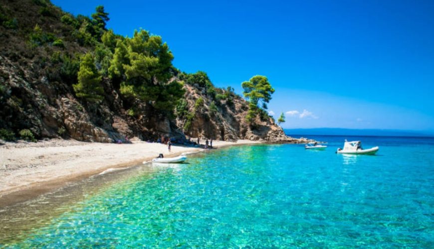 Αυτές είναι οι ομορφότερες παραλίες των ελληνικών νησιών…