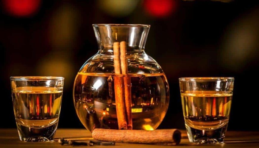 Ρακόμελο: Κρητική παράδοση… με την πρώτη γουλιά