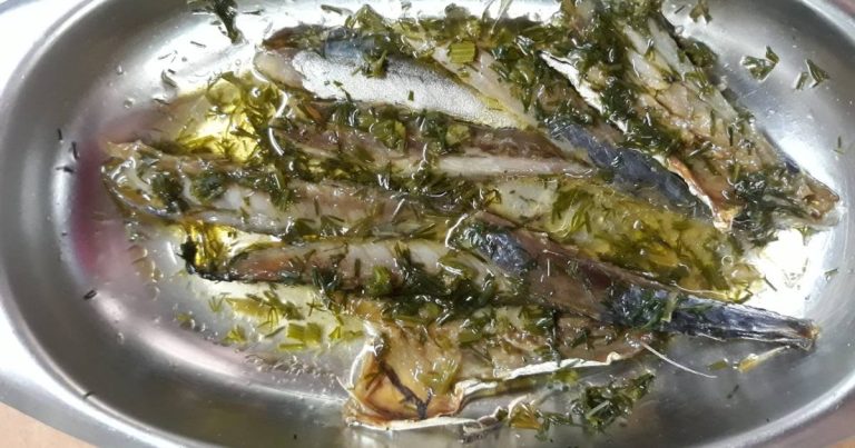 Τσιροσαλάτα: Πάμε να δούμε πώς φτιάχνεται στην Εύβοια