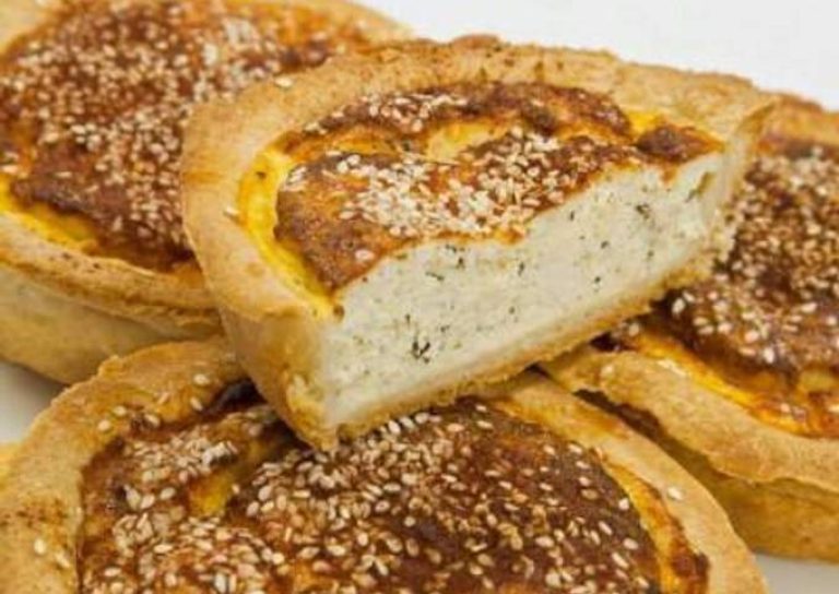 Τυρόπιτες Λέρου: Δείτε εδώ την συνταγή