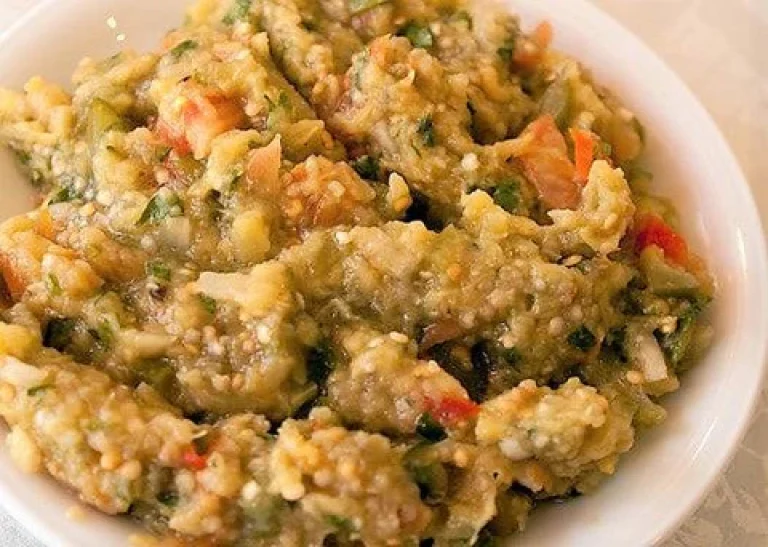 Καρυώτικο Εύβοιας: Τι είναι και πώς φτιάχνεται