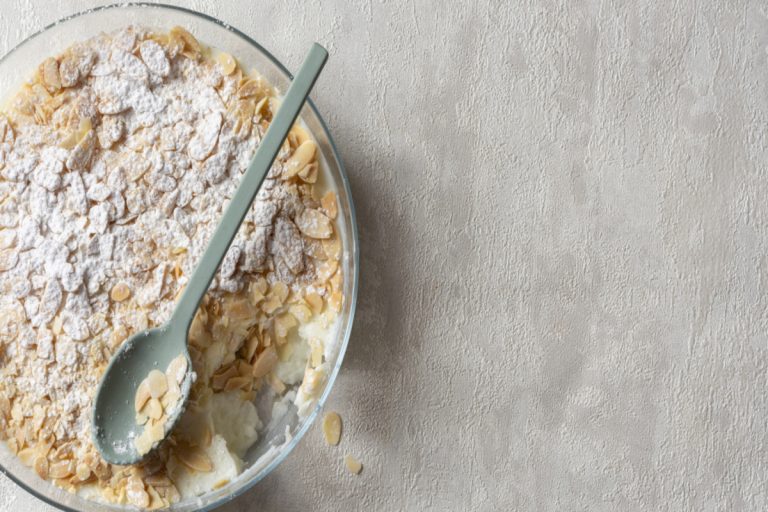 Κρέμα με σουμάδα Λέρου: Γευτείτε τη γλυκιά συνταγή