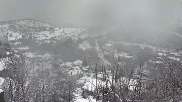 Η χιονισμένη Σέτα Ευβοίας, λίγο πριν μπει το 2025… (vid)