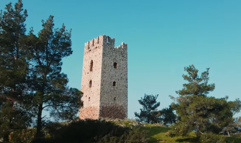Πύργοι Μύτικα: Οι δίδυμοι Πύργοι της Εύβοιας που καθηλώνουν…