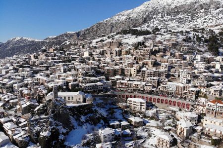 Απόδραση στην Αράχωβα